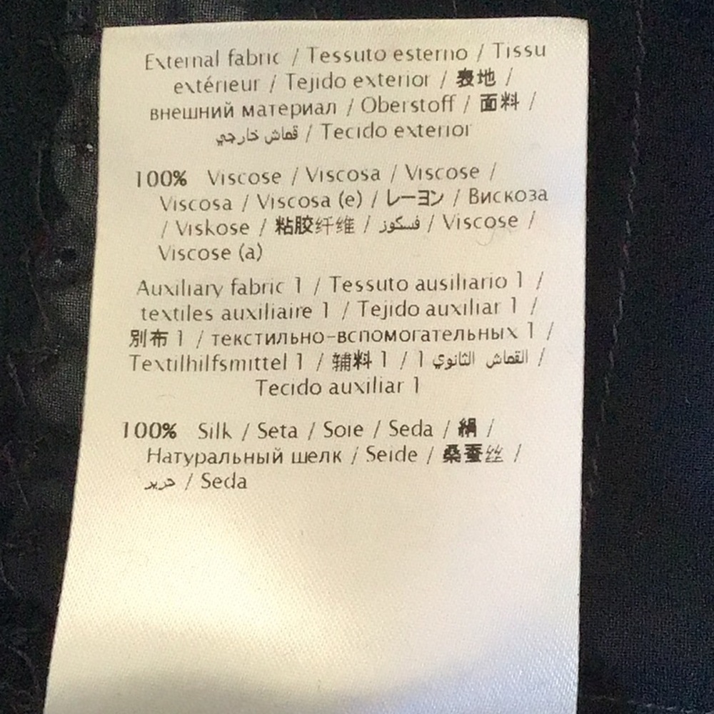 Red Valentino size 8 Navy White sequined blouse. - Picture 6 of 11